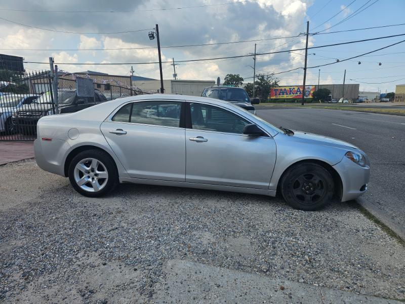 Chevrolet Malibu LS 2010