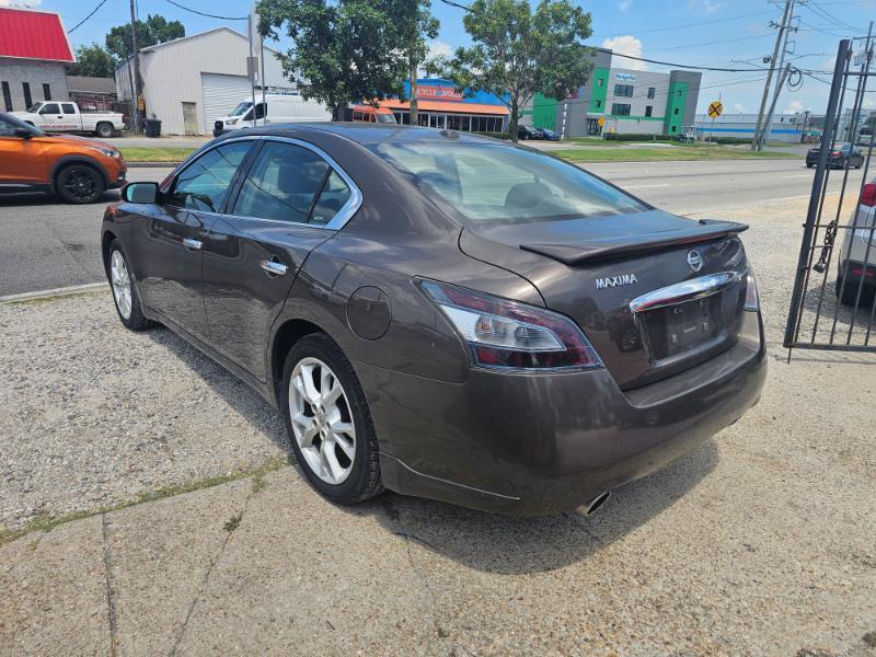 Nissan Maxima SV 2012