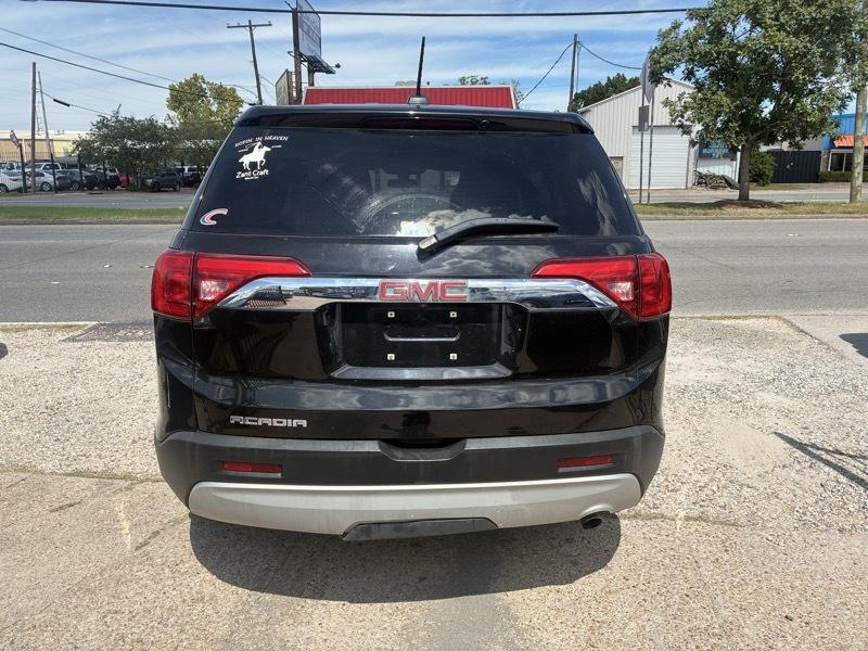 GMC Acadia SLE-1 FWD 2019