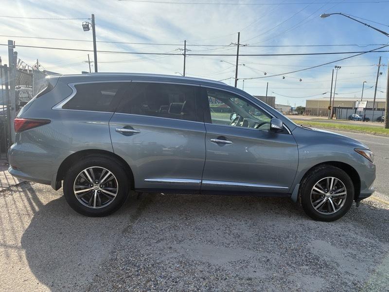 Infiniti QX60 Base FWD 2018