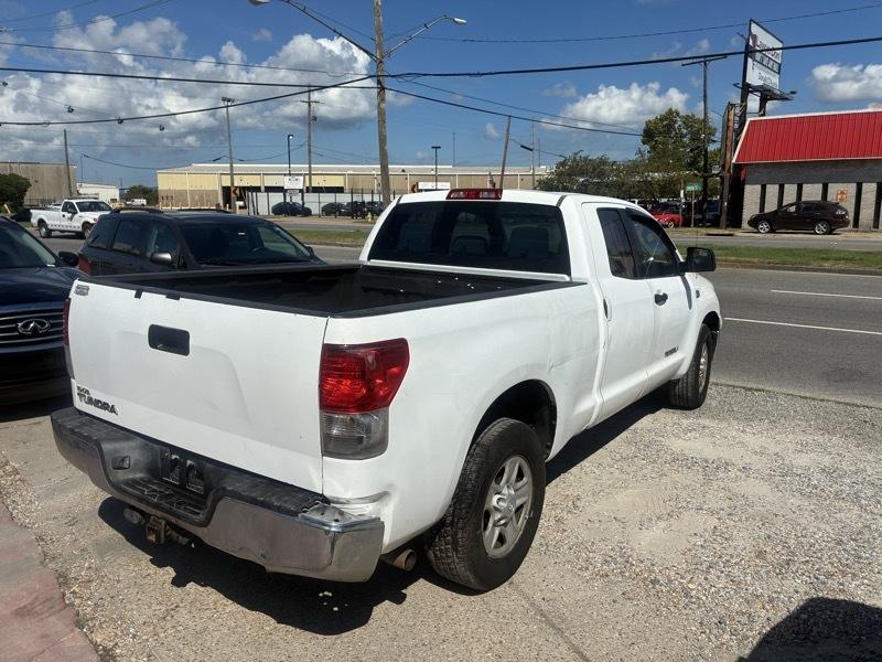 Toyota Tundra Base Double Cab 2010