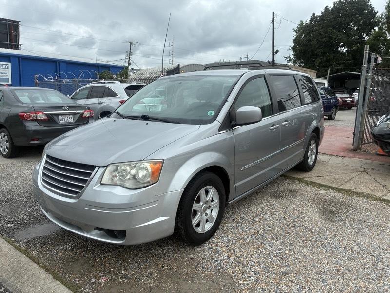 Chrysler Town & Country Touring 2013