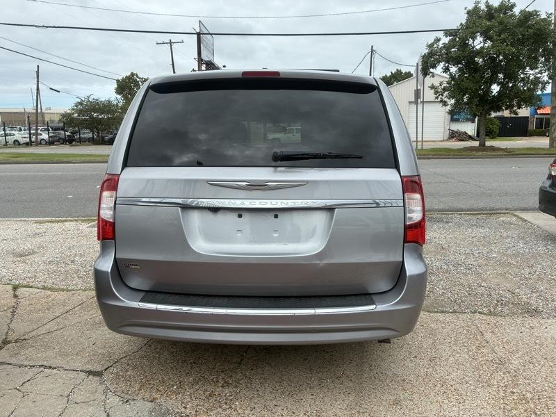 Chrysler Town & Country Touring 2013