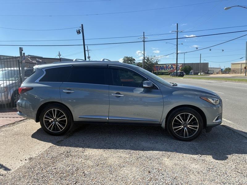 Infiniti QX60 Base FWD 2017