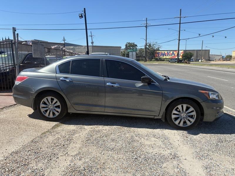 Honda Accord EX-L V6 Sedan AT 2012