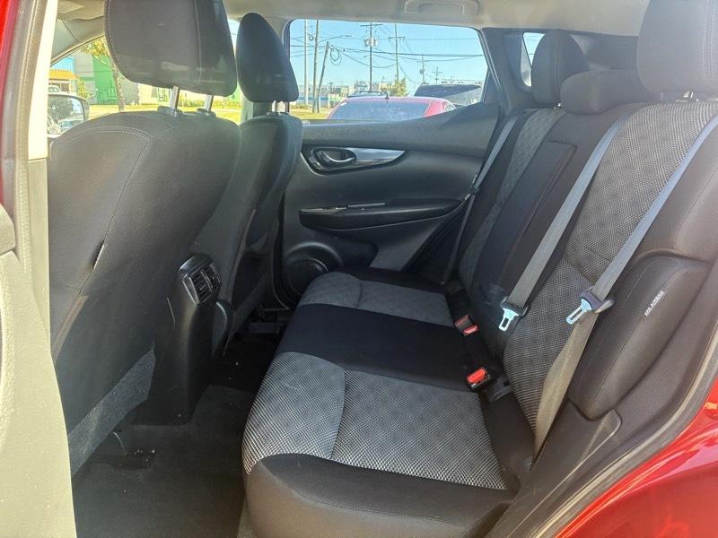 Nissan Rogue Sport SV 2021