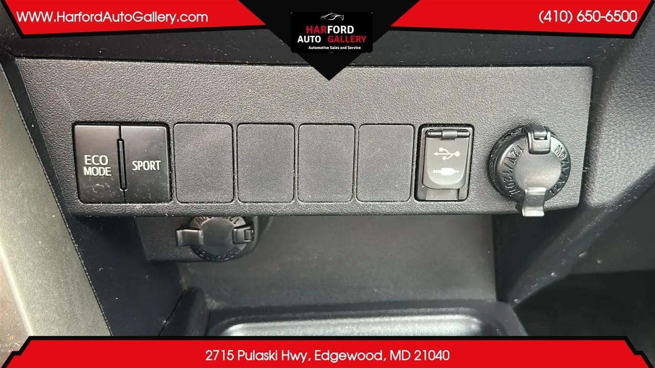 Toyota RAV4  2014