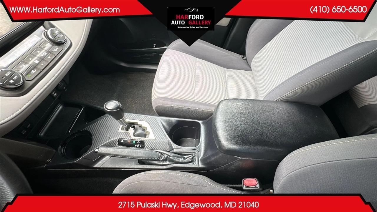 Toyota RAV4  2014