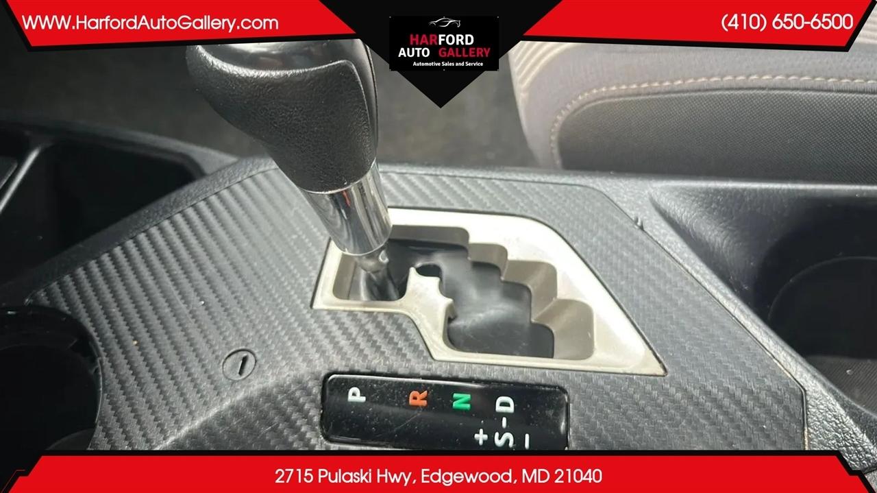 Toyota RAV4  2014