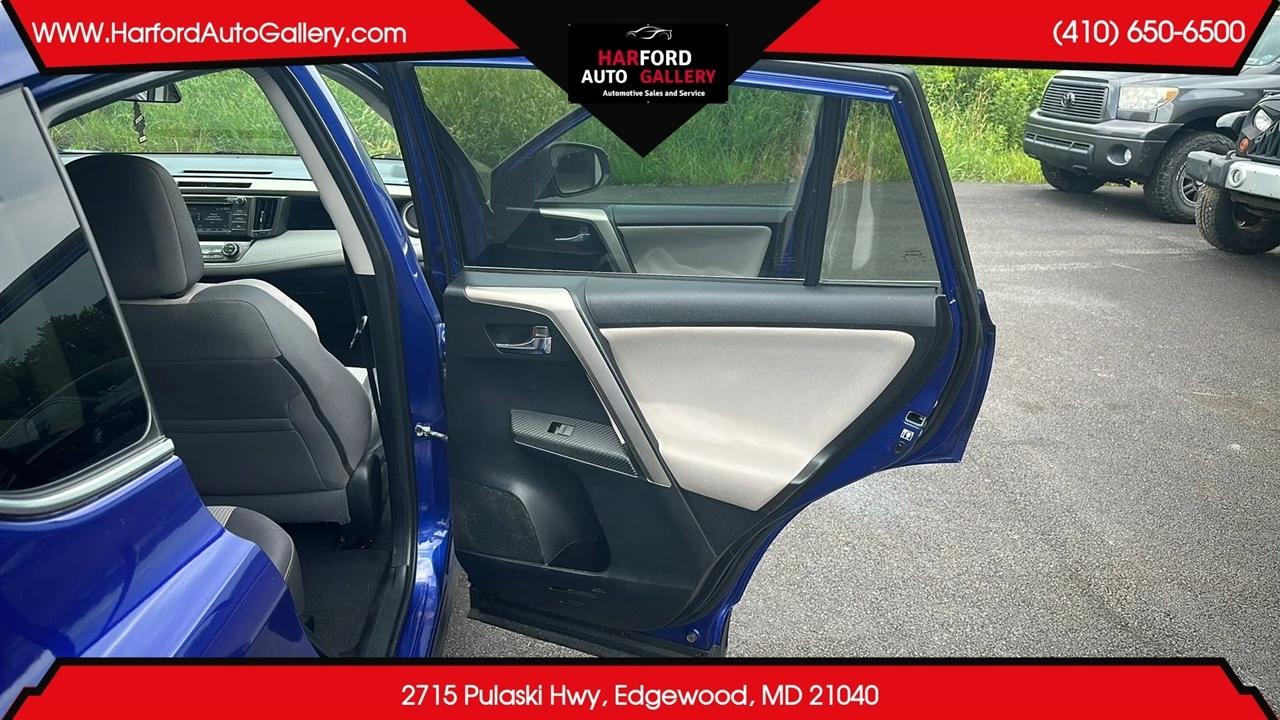 Toyota RAV4  2014