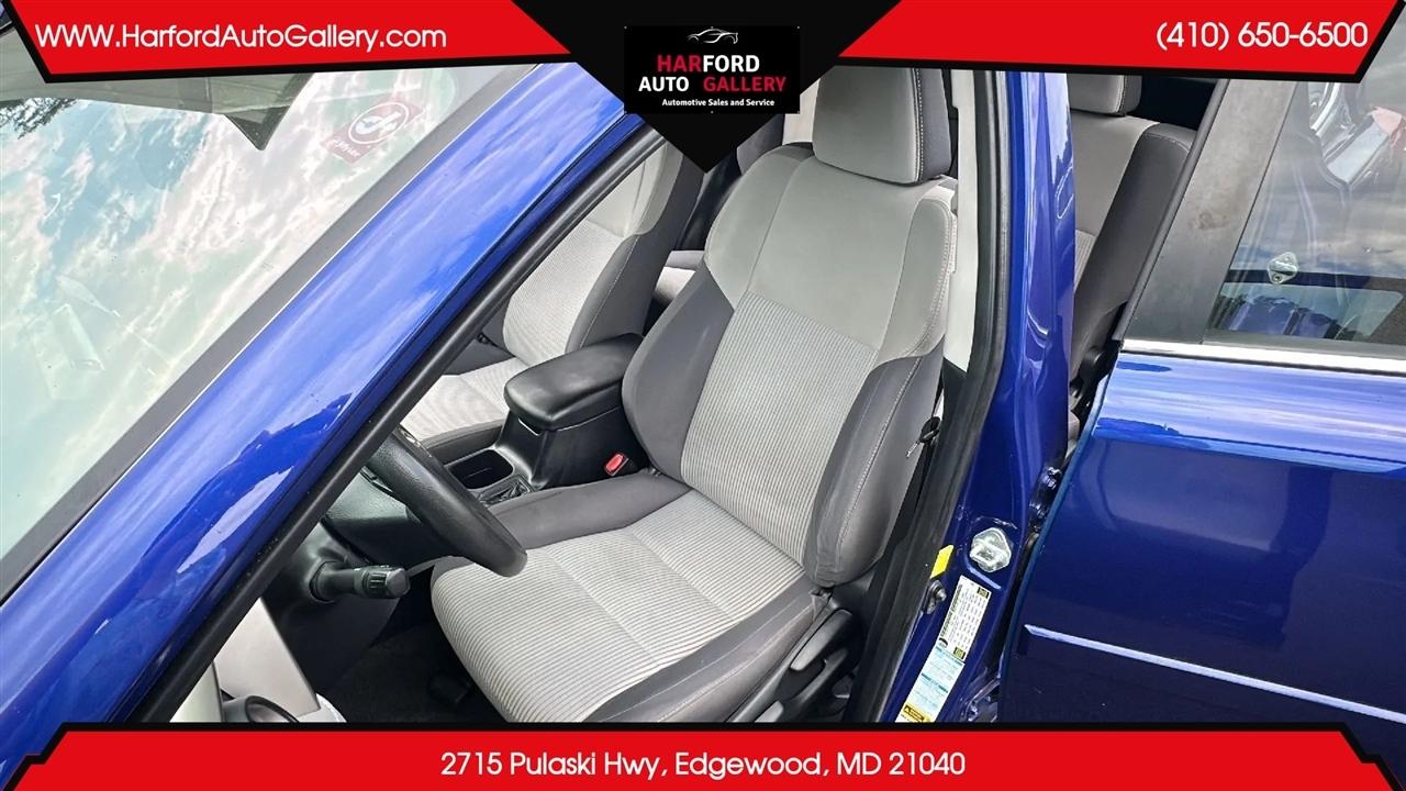 Toyota RAV4  2014
