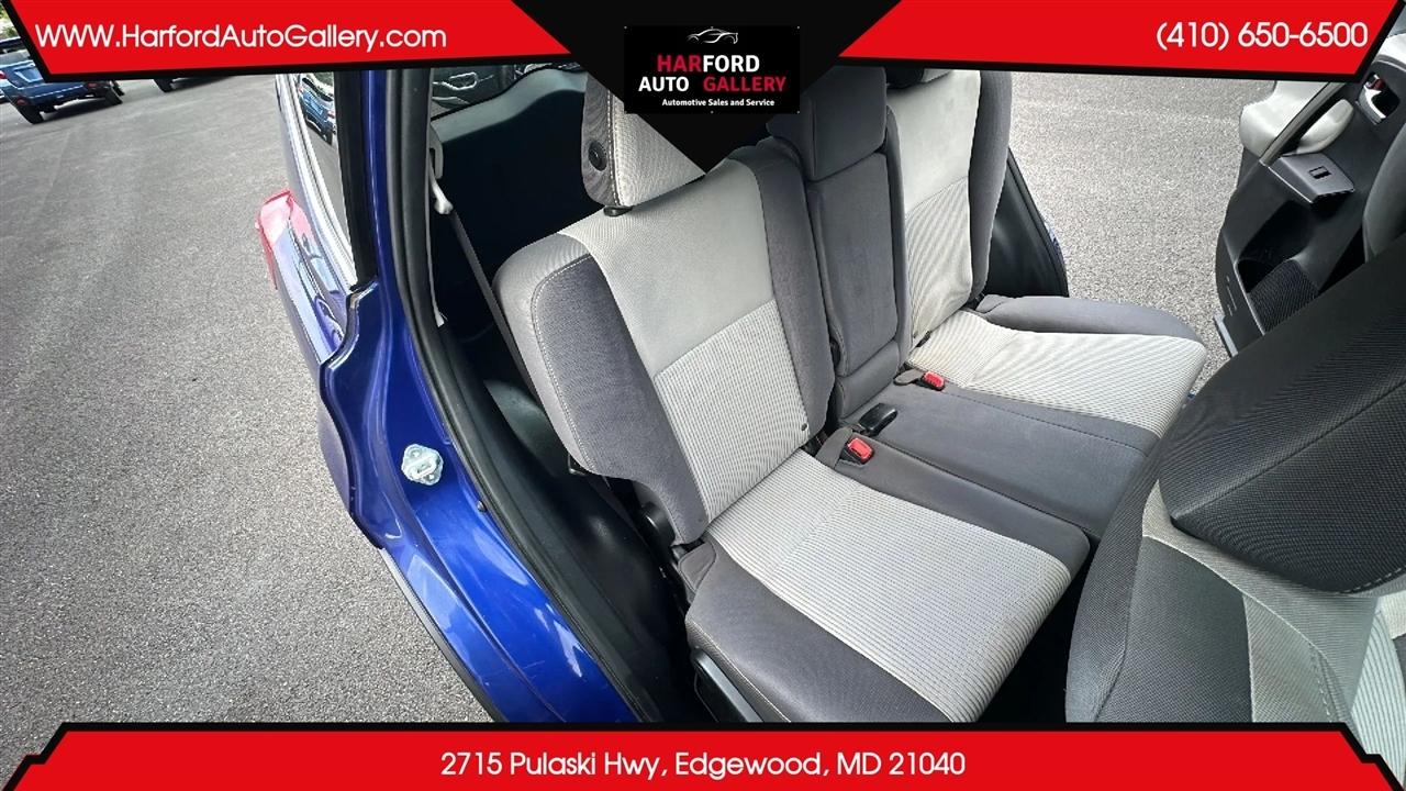 Toyota RAV4  2014