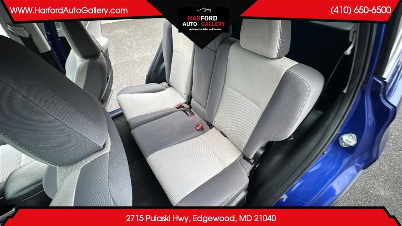 Toyota RAV4  2014