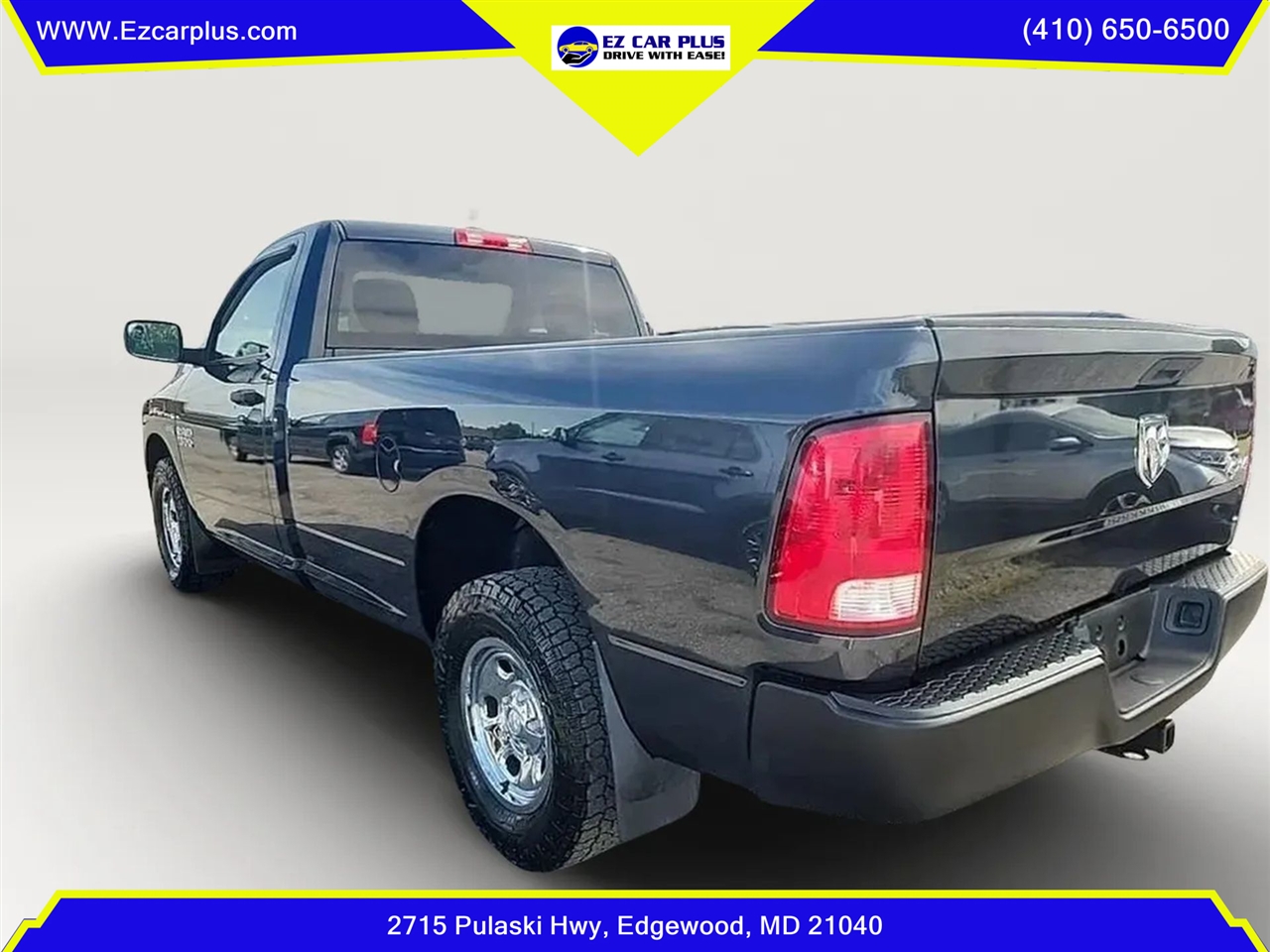 RAM 1500 Tradesman 4x4 Regular Cab 8' Box 2017
