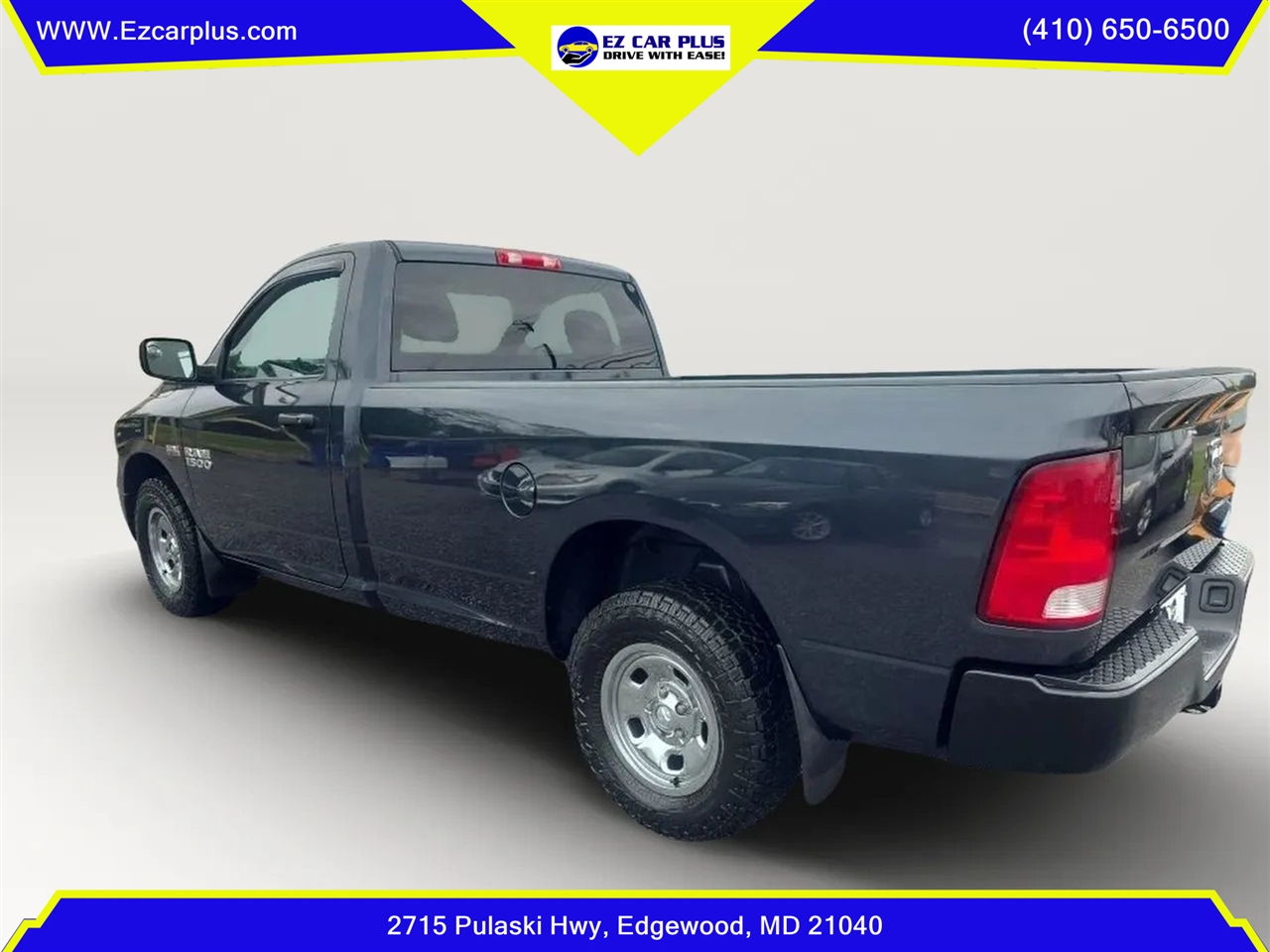 RAM 1500 Tradesman 4x4 Regular Cab 8' Box 2017