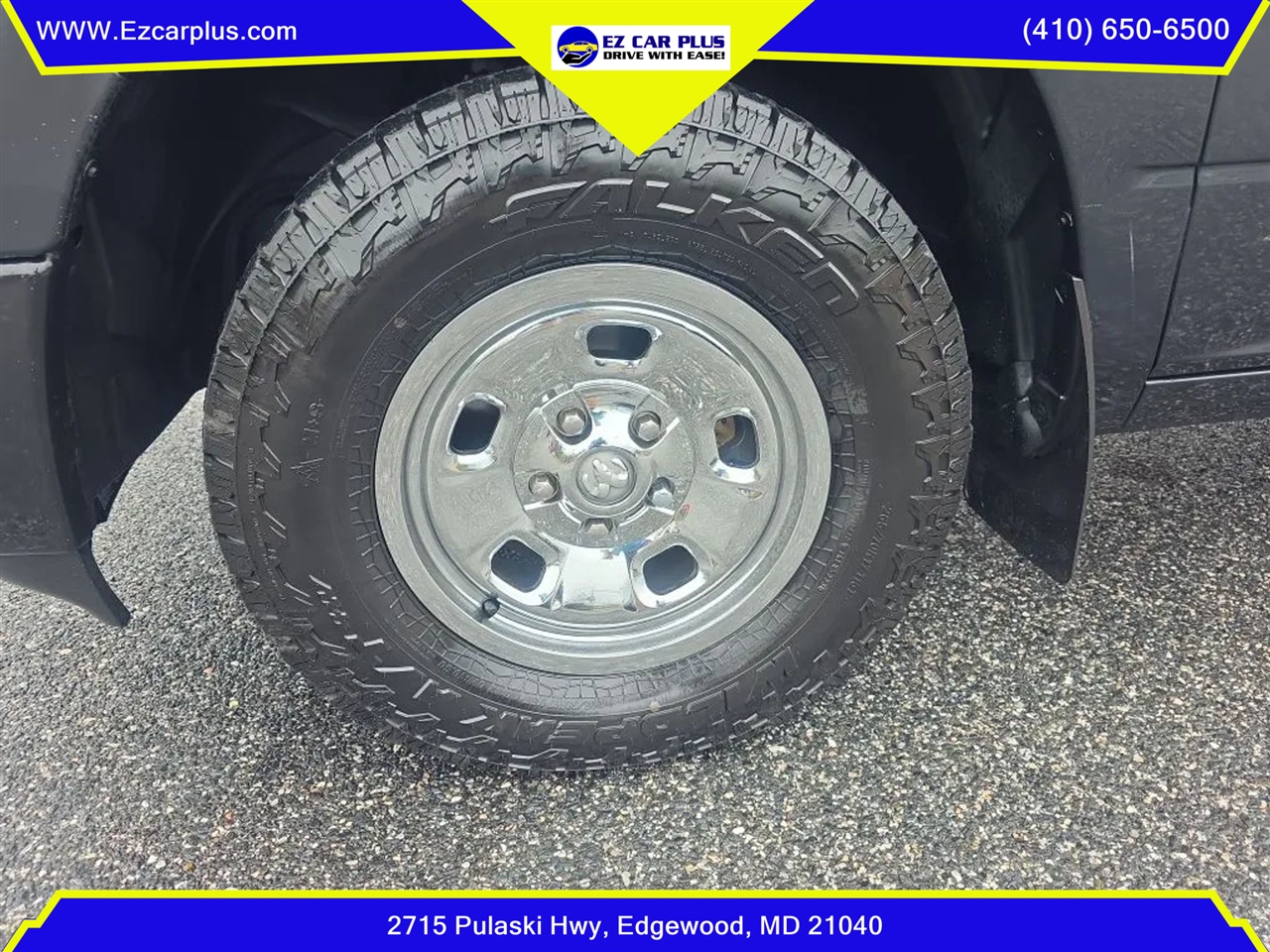 RAM 1500 Tradesman 4x4 Regular Cab 8' Box 2017