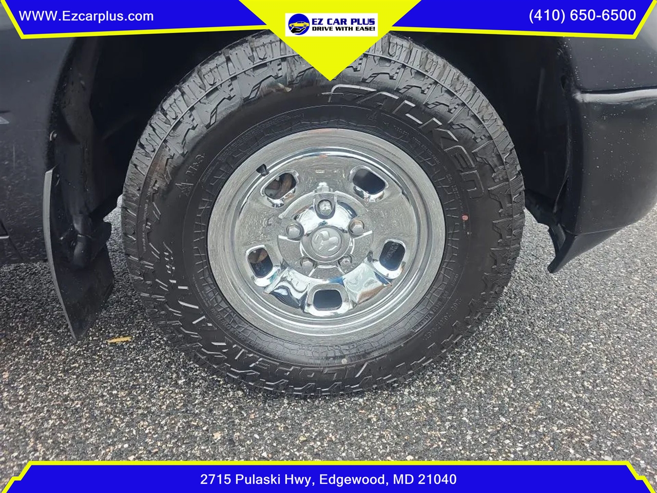 RAM 1500 Tradesman 4x4 Regular Cab 8' Box 2017