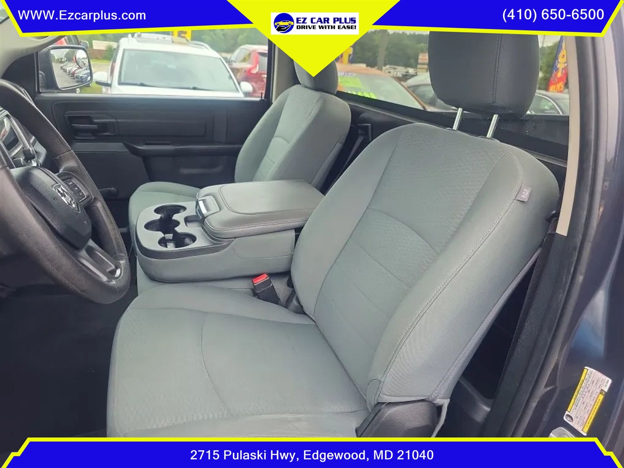 RAM 1500 Tradesman 4x4 Regular Cab 8' Box 2017