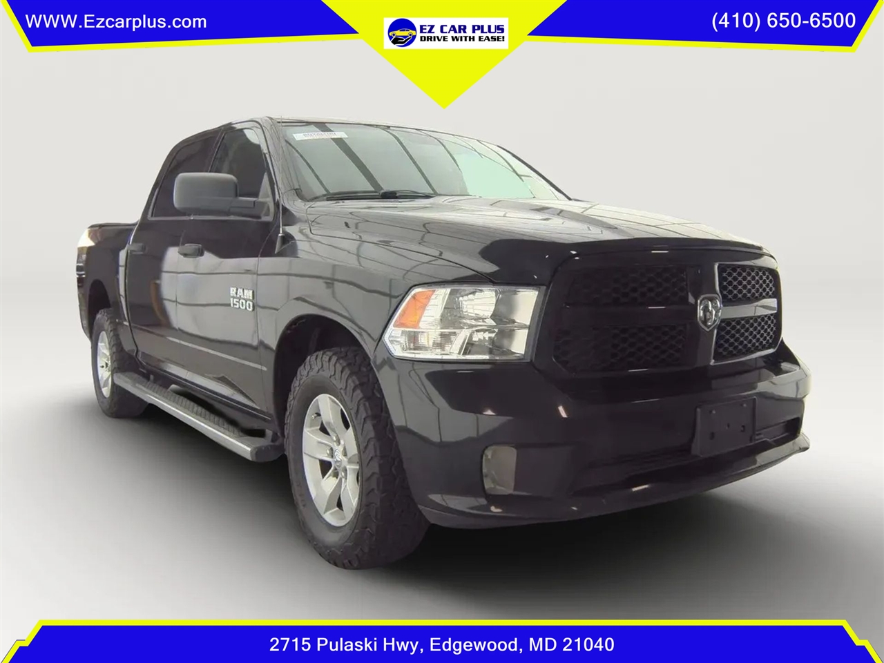 RAM 1500 Express 4x4 Crew Cab 5'7" Box 2017