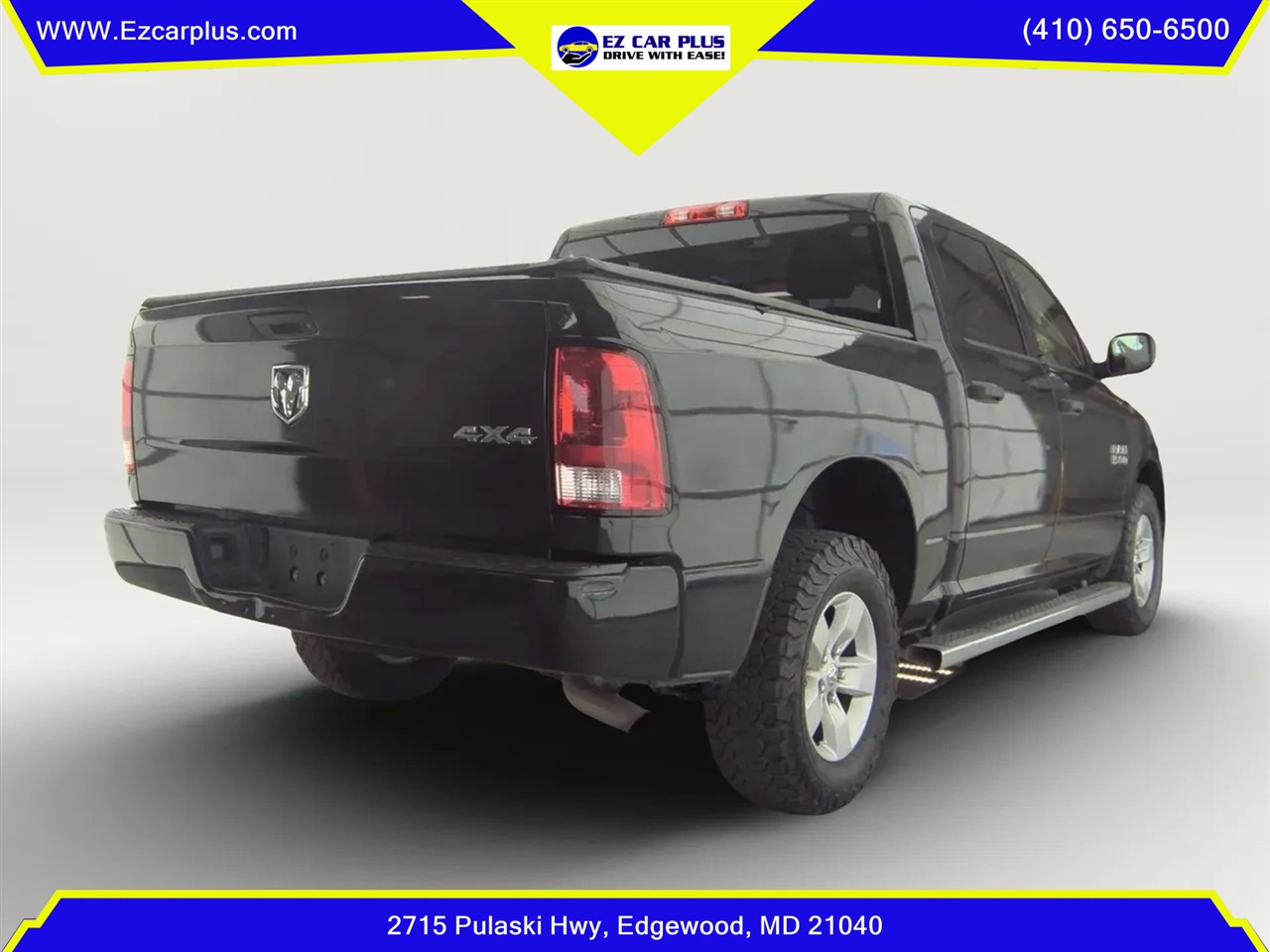 RAM 1500 Express 4x4 Crew Cab 5'7" Box 2017