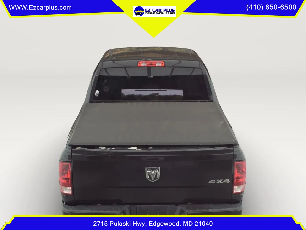 RAM 1500 Express 4x4 Crew Cab 5'7" Box 2017