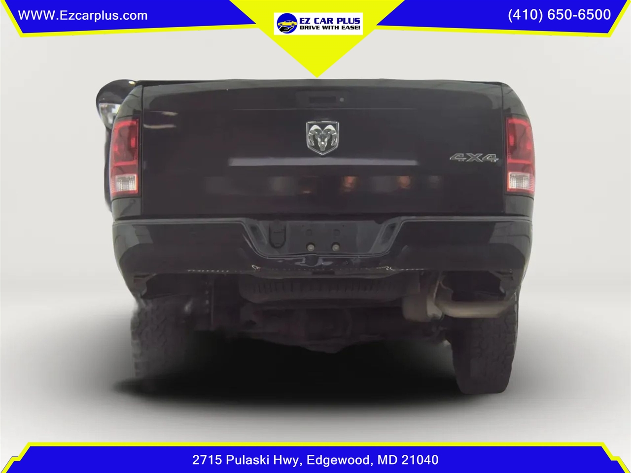 RAM 1500 Express 4x4 Crew Cab 5'7" Box 2017