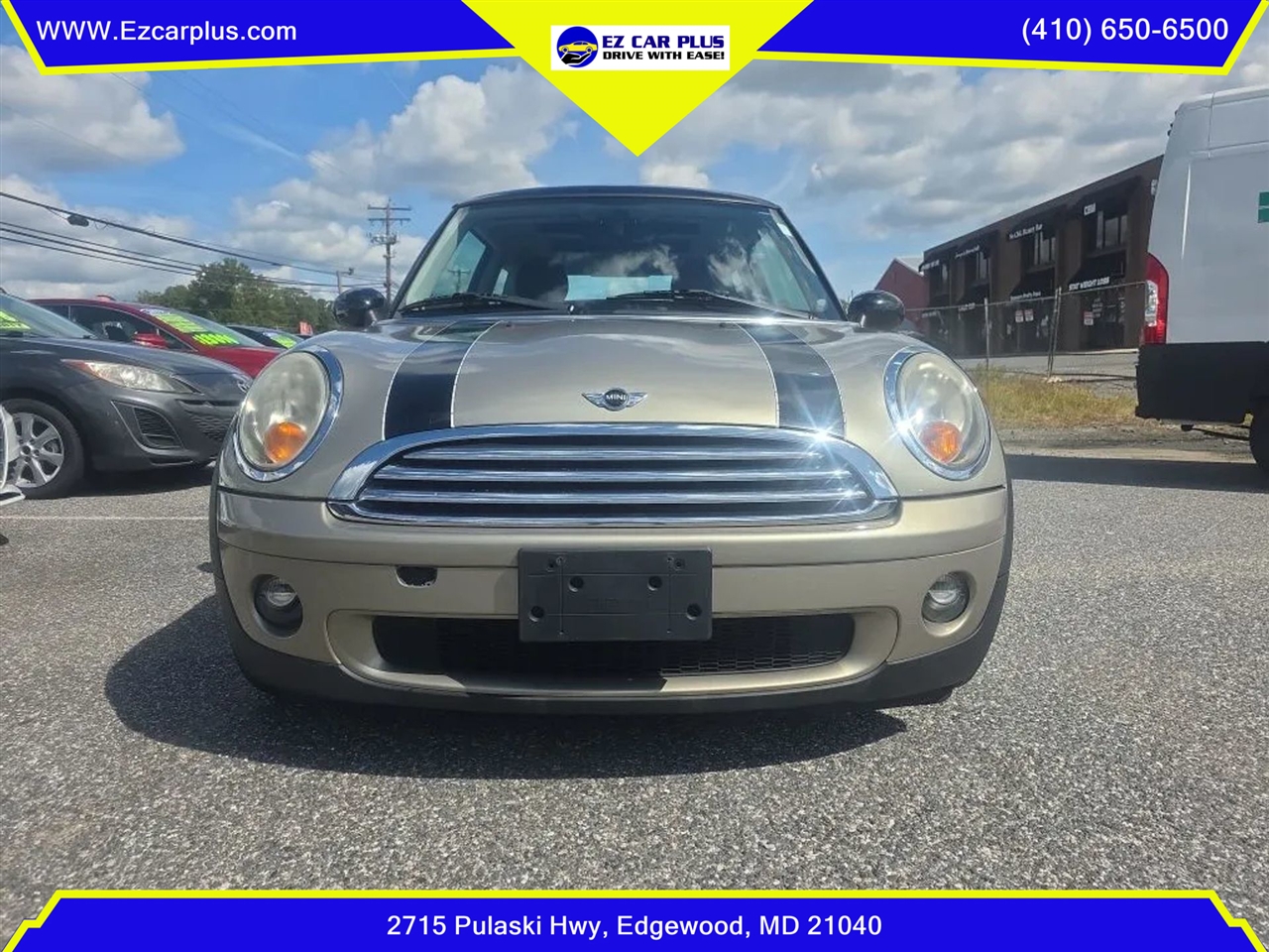 2010 Mini Cooper Hardtop photo 2