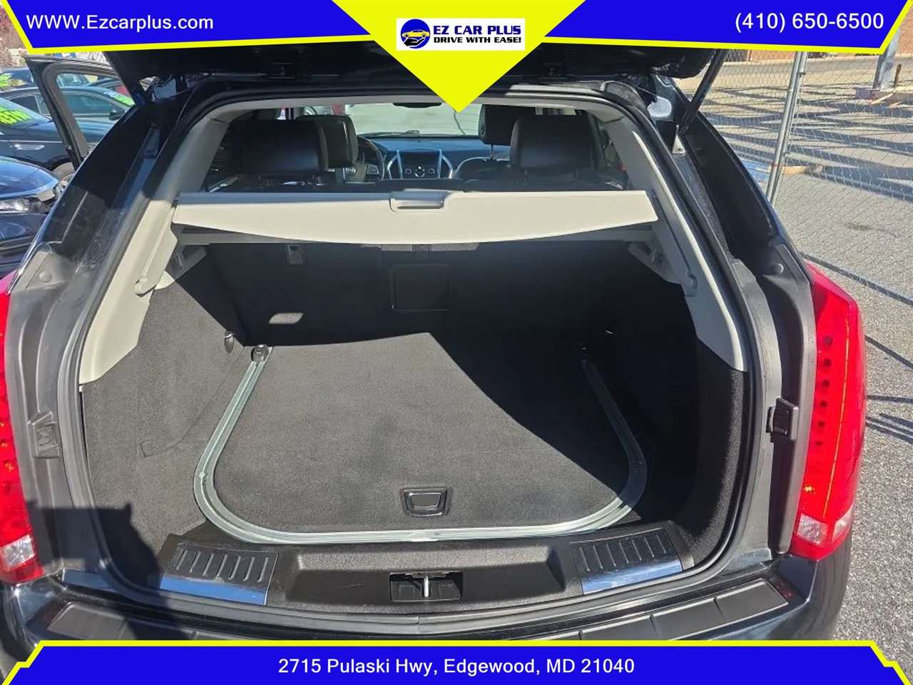 Cadillac SRX FWD 4dr Luxury Collection 2011