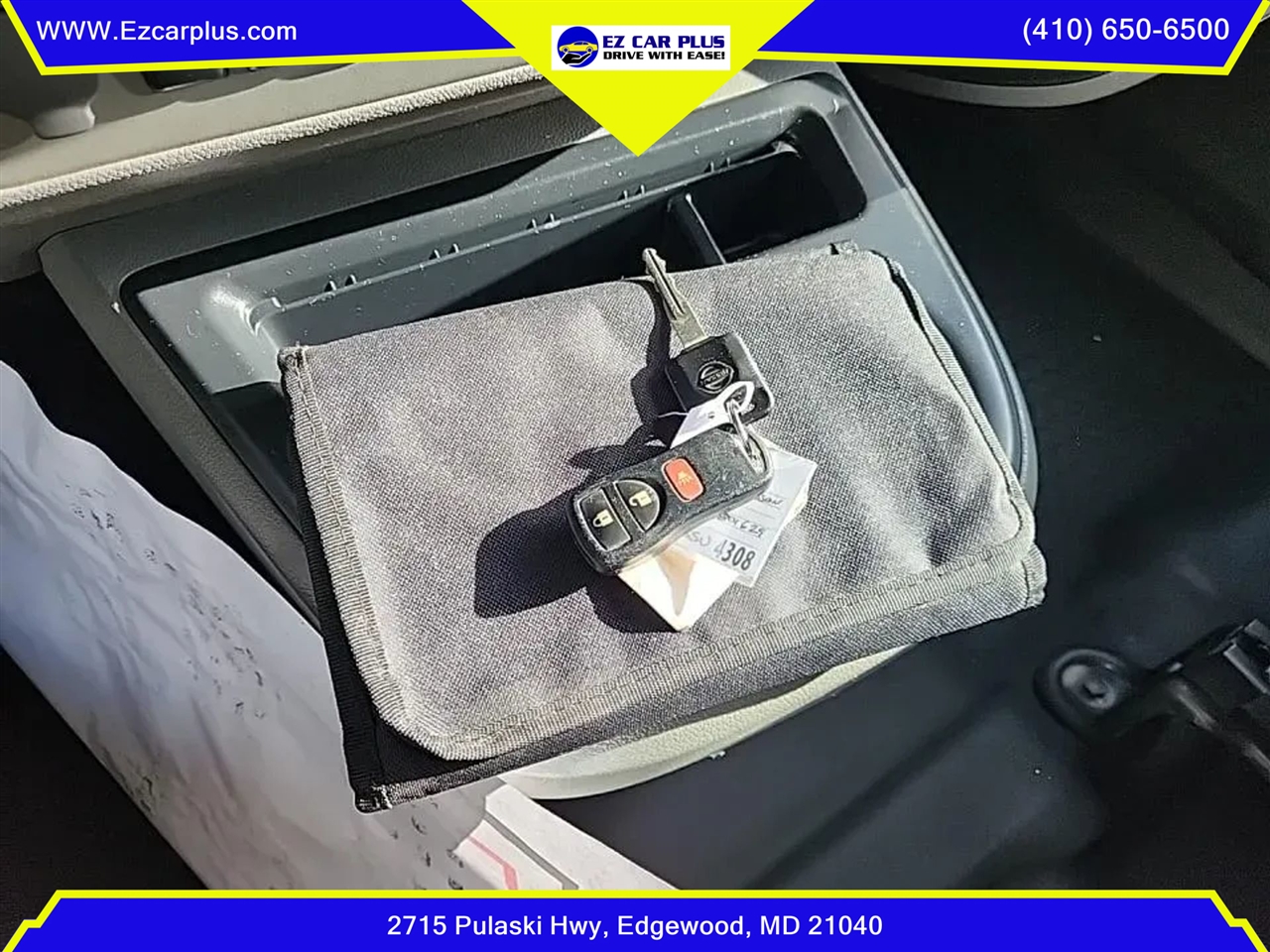 Nissan NV Standard Roof 1500 V6 SV 2015