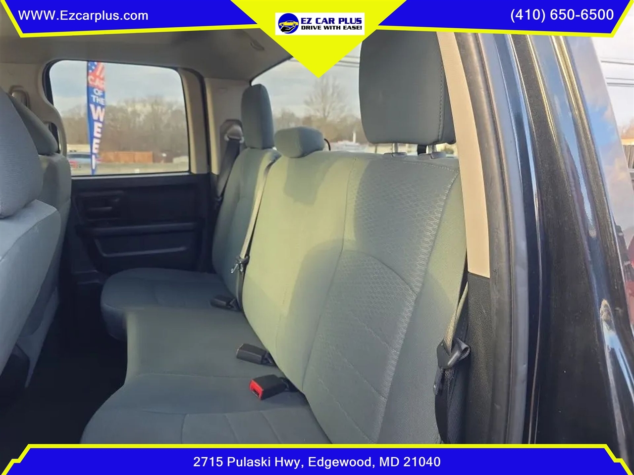 RAM 1500 Express 4x4 Quad Cab 6'4" Box 2017