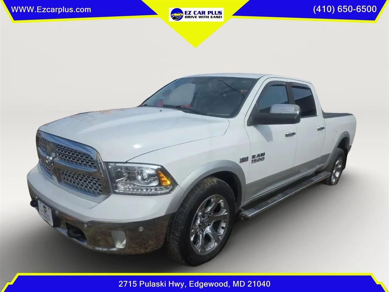 RAM 1500 4WD Crew Cab 149" Laramie 2015