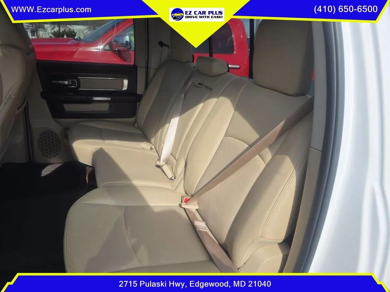 RAM 1500 4WD Crew Cab 149" Laramie 2015