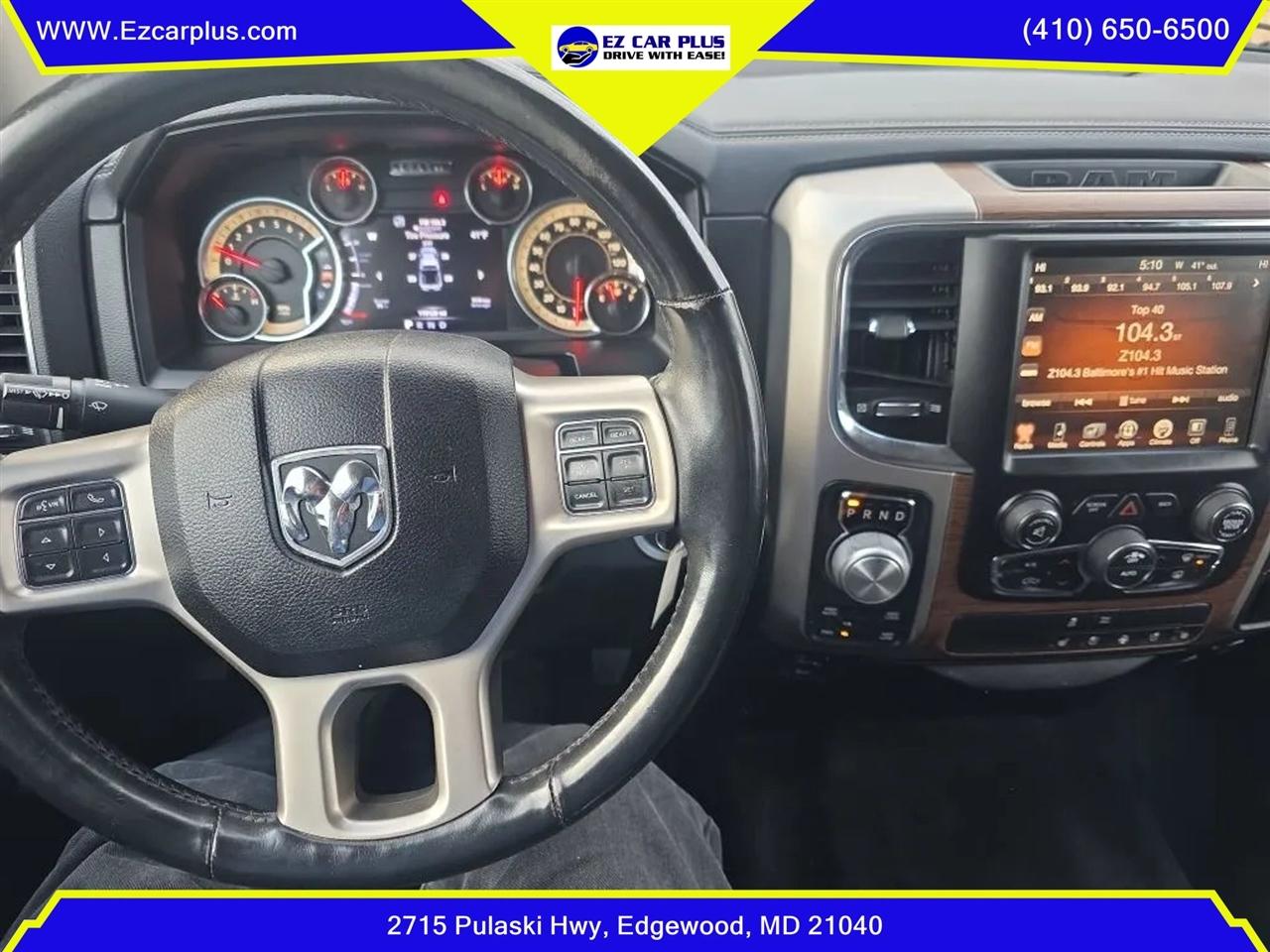 RAM 1500 Laramie 4x4 Crew Cab 5'7" Box 2017