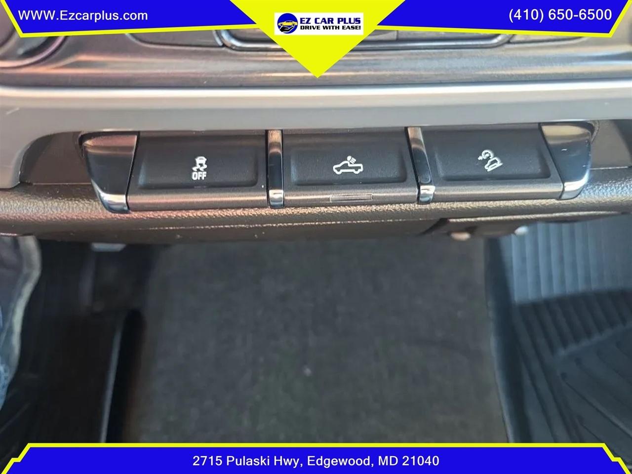 GMC Sierra 1500 4WD Double Cab 143.5" SLE 2018