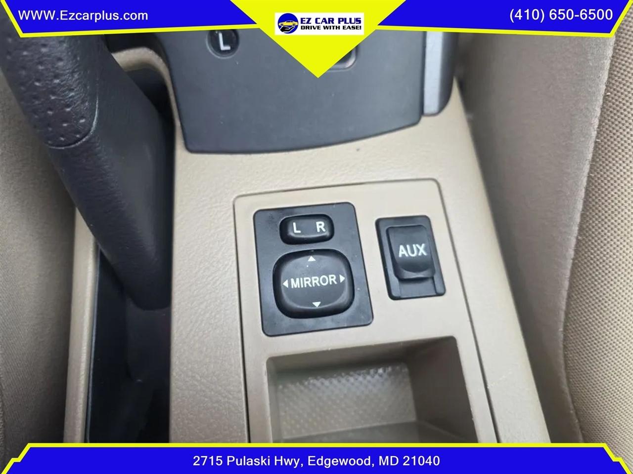 Toyota RAV4 FWD 4dr 4-cyl 4-Spd AT (Natl) 2010