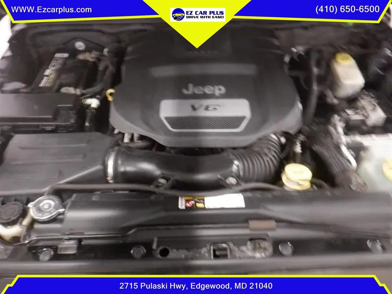 Jeep Wrangler Unlimited 4WD 4dr Sahara 2014