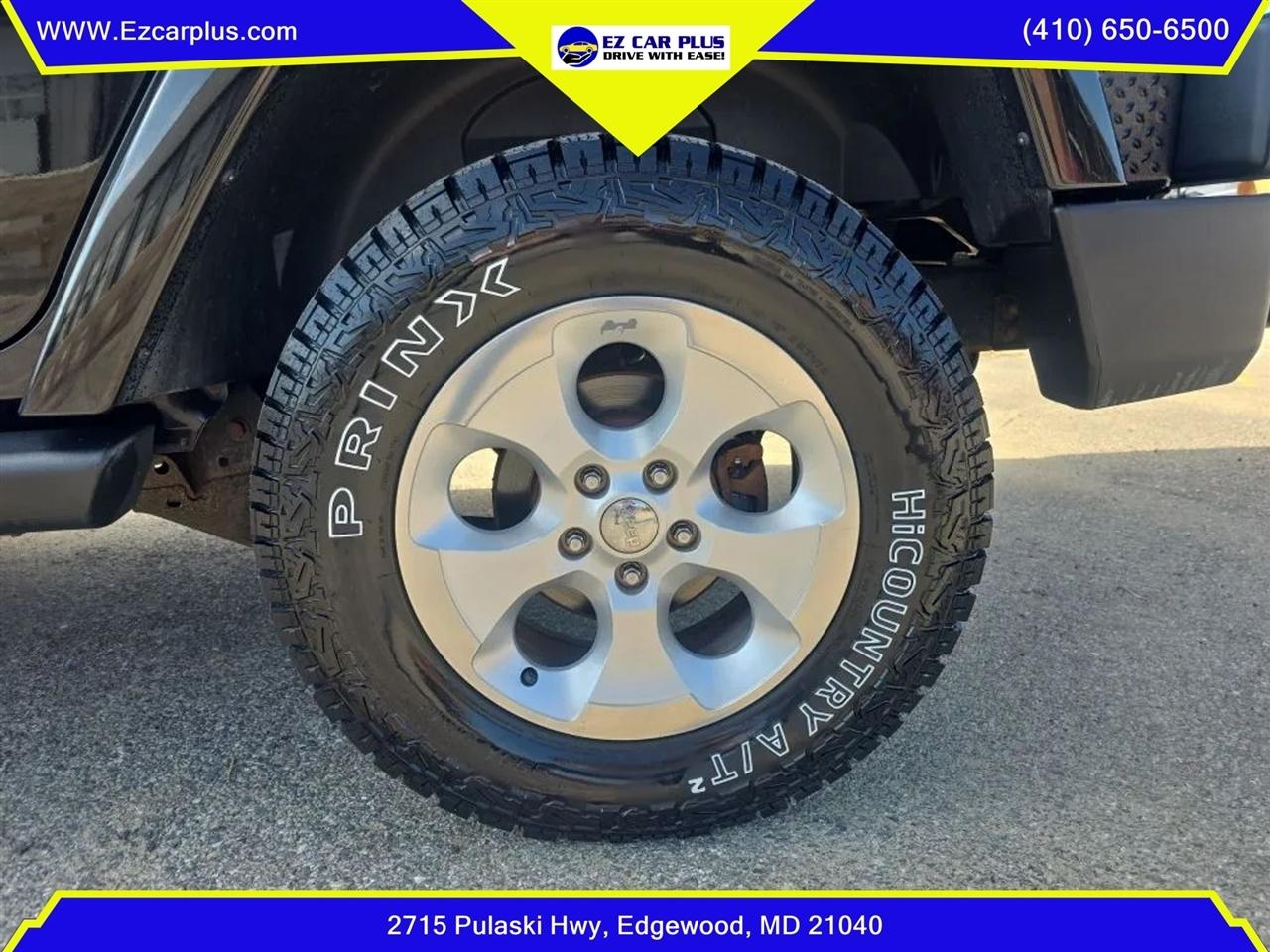 Jeep Wrangler Unlimited 4WD 4dr Sahara 2014