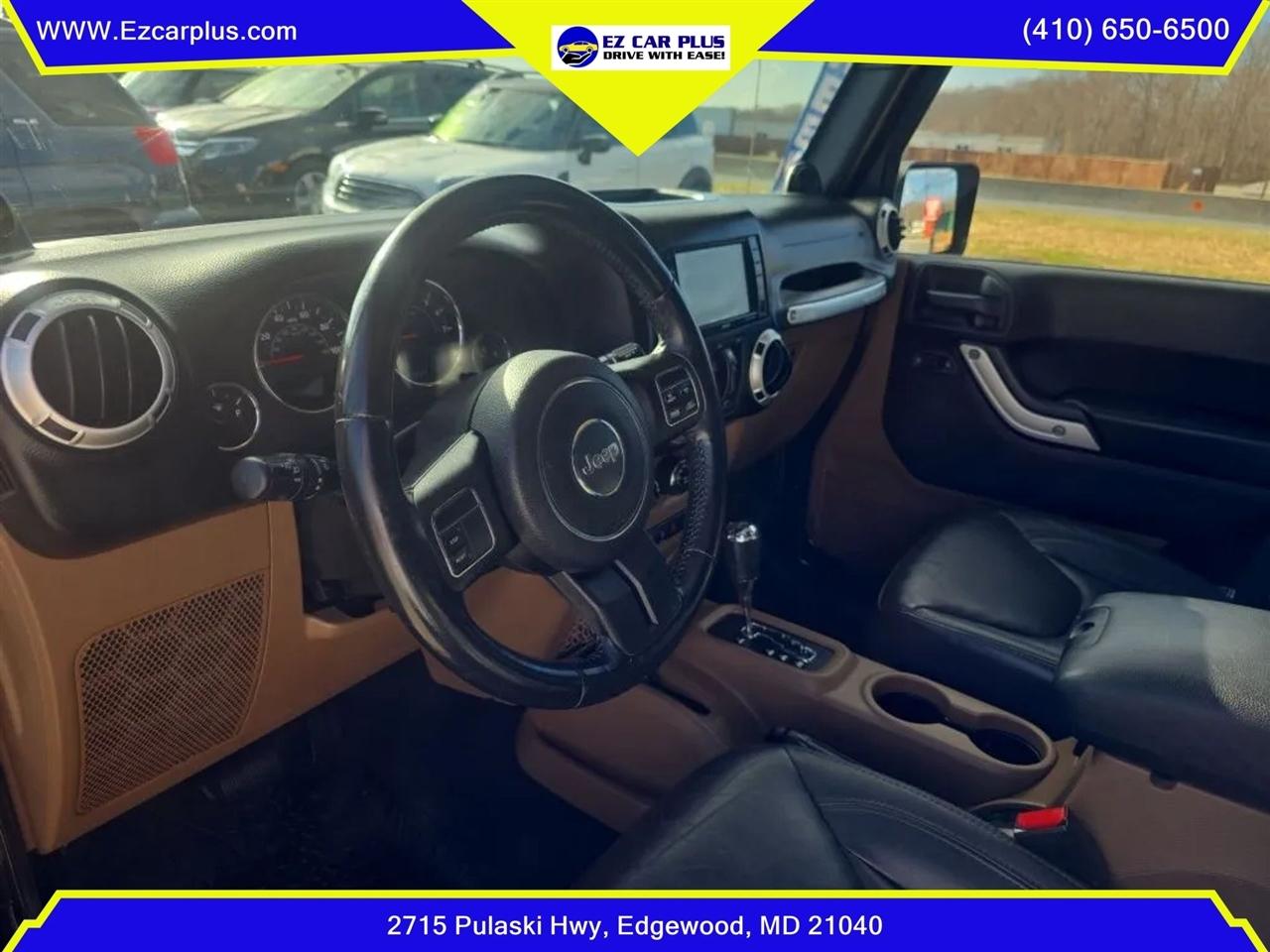 Jeep Wrangler Unlimited 4WD 4dr Sahara 2014