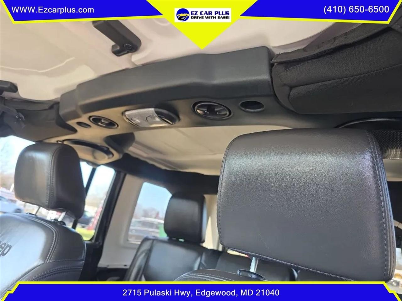 Jeep Wrangler Unlimited 4WD 4dr Sahara 2014