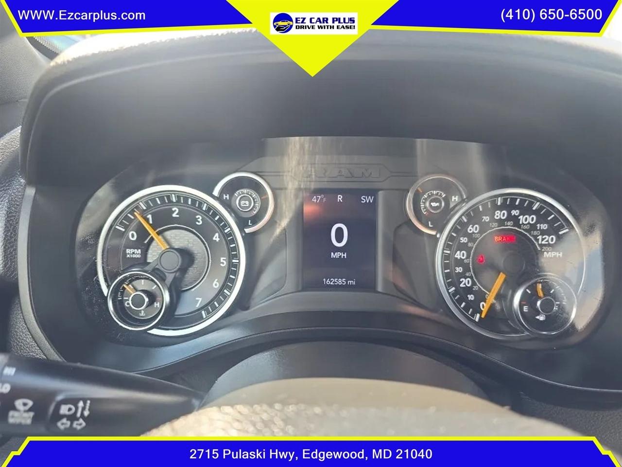 RAM 1500 Big Horn 4x2 Crew Cab 5'7" Box 2021