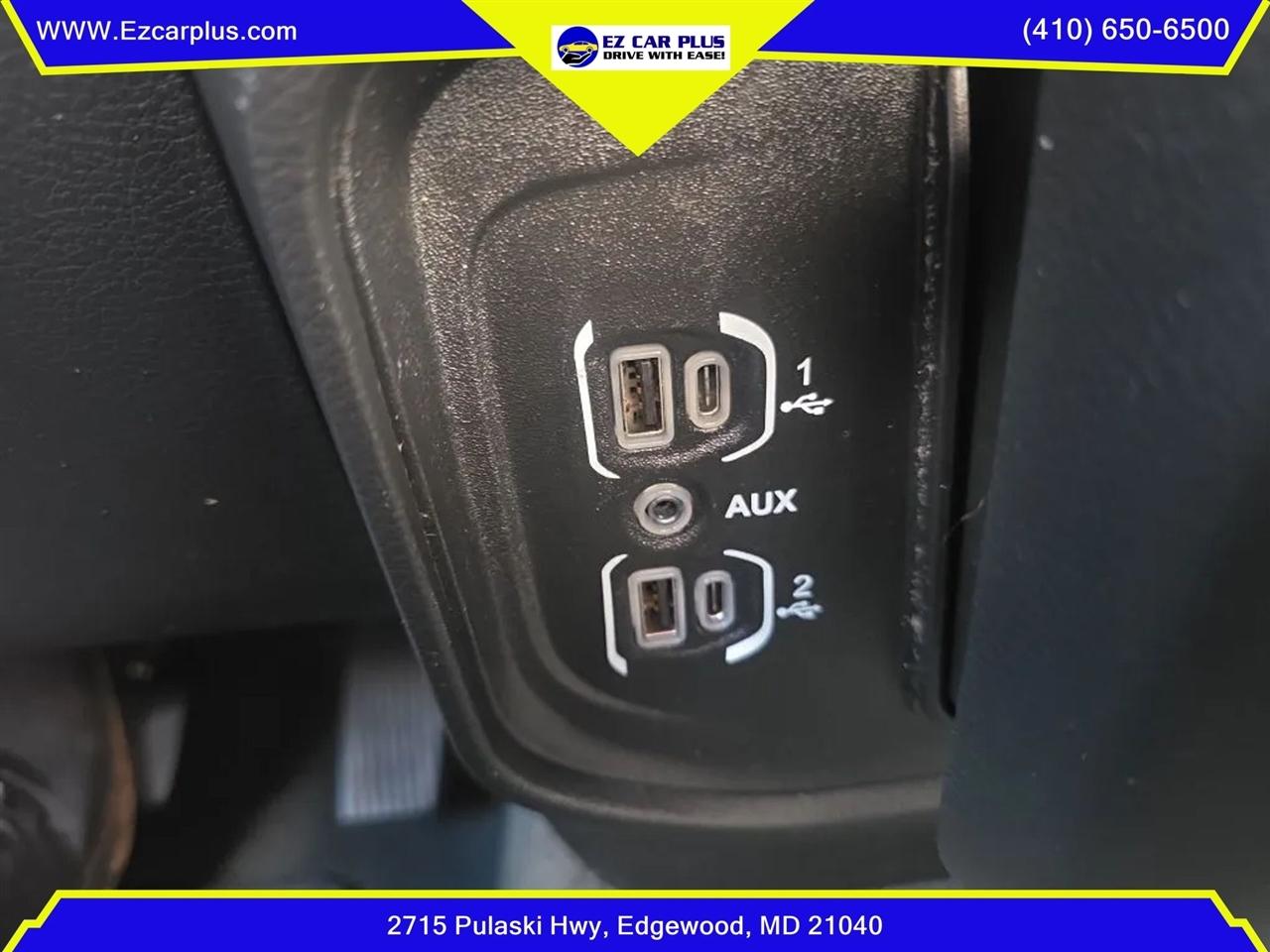 RAM 1500 Big Horn 4x2 Crew Cab 5'7" Box 2021