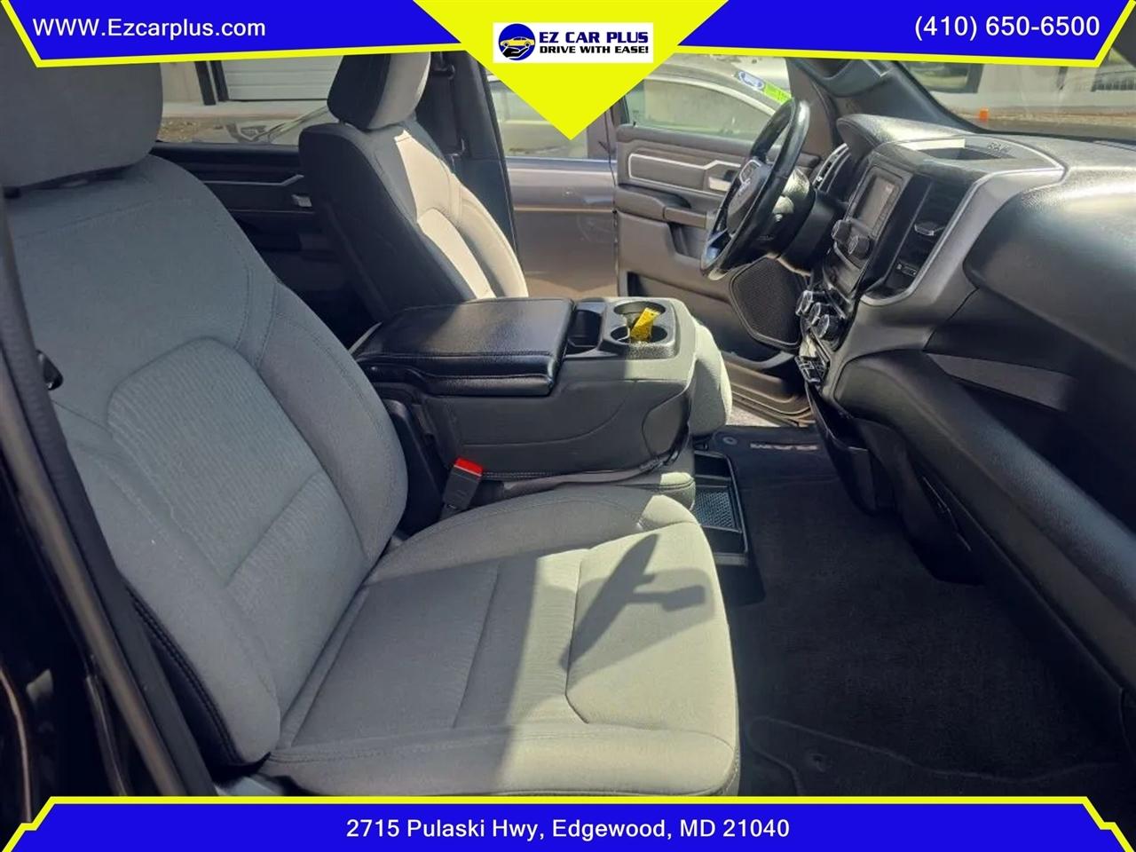 RAM 1500 Big Horn 4x2 Crew Cab 5'7" Box 2021