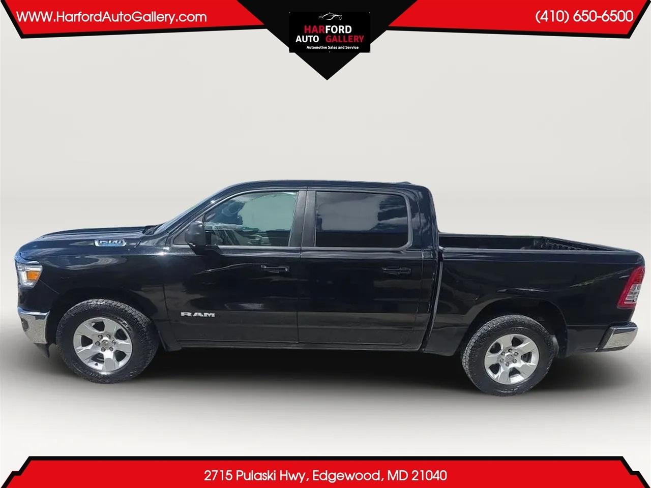 RAM 1500 Big Horn 4x2 Crew Cab 5'7" Box 2021