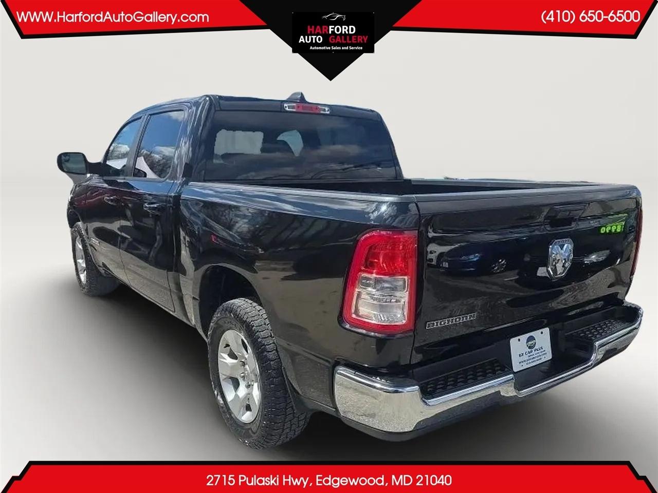 RAM 1500 Big Horn 4x2 Crew Cab 5'7" Box 2021