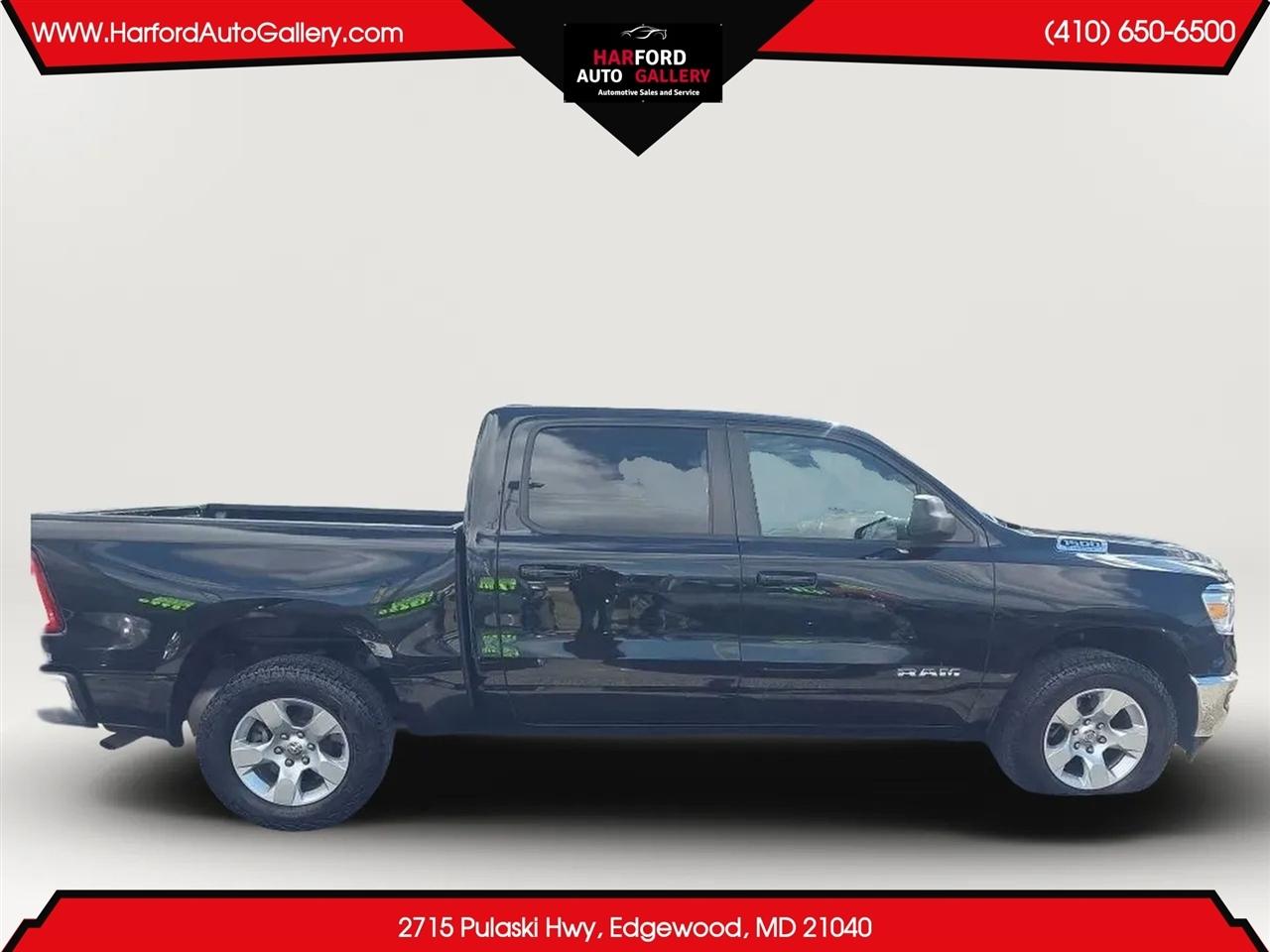 RAM 1500 Big Horn 4x2 Crew Cab 5'7" Box 2021