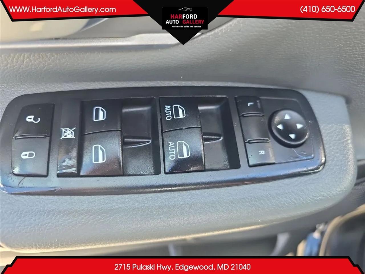 RAM 1500 Big Horn 4x2 Crew Cab 5'7" Box 2021