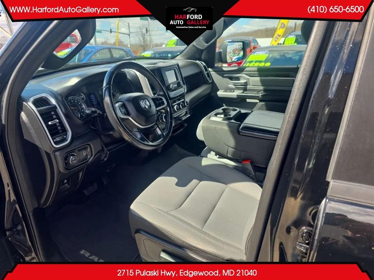 RAM 1500 Big Horn 4x2 Crew Cab 5'7" Box 2021