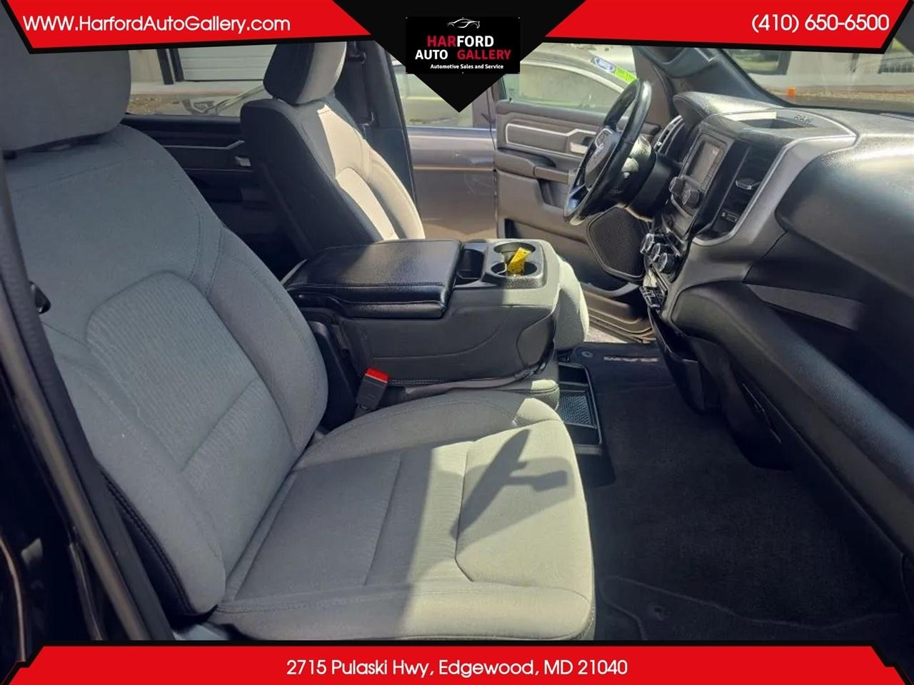 RAM 1500 Big Horn 4x2 Crew Cab 5'7" Box 2021