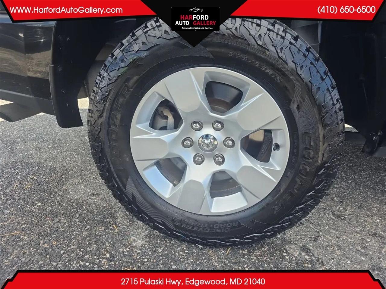 RAM 1500 Big Horn 4x2 Crew Cab 5'7" Box 2021