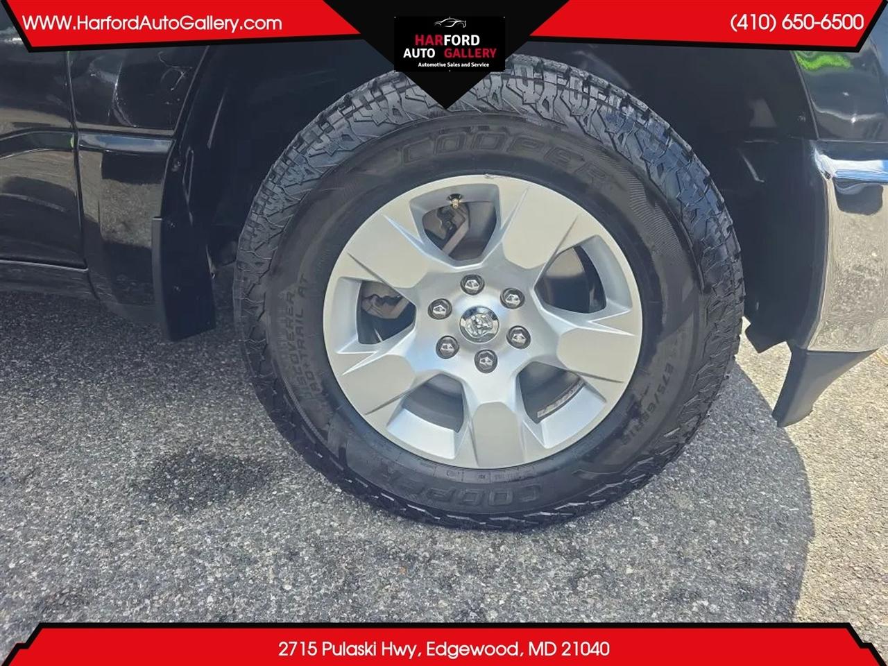 RAM 1500 Big Horn 4x2 Crew Cab 5'7" Box 2021